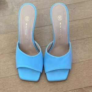 Elegant Blue Women's Slide Sandals